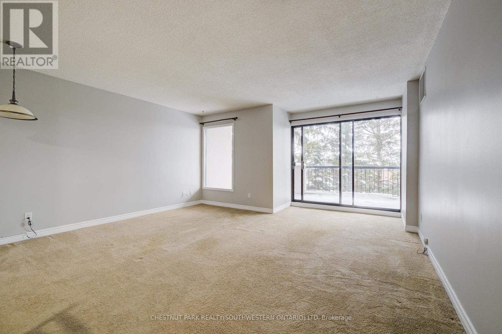 507 - 260 Sheldon Avenue N, Kitchener, ON - Indoor Photo Showing Other Room