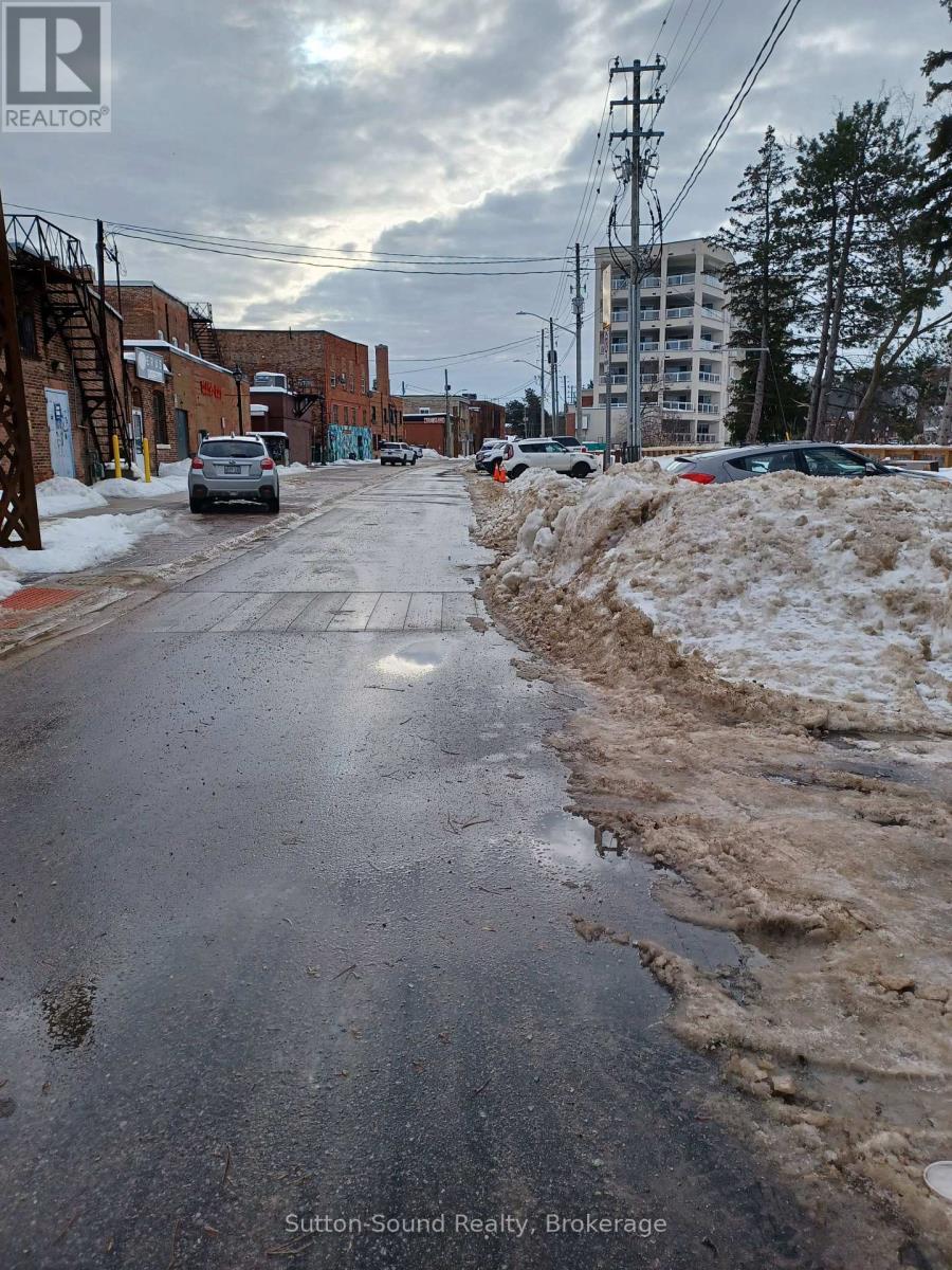 View to south on 1st ave east - X 1St Avenue E, Owen Sound, ON