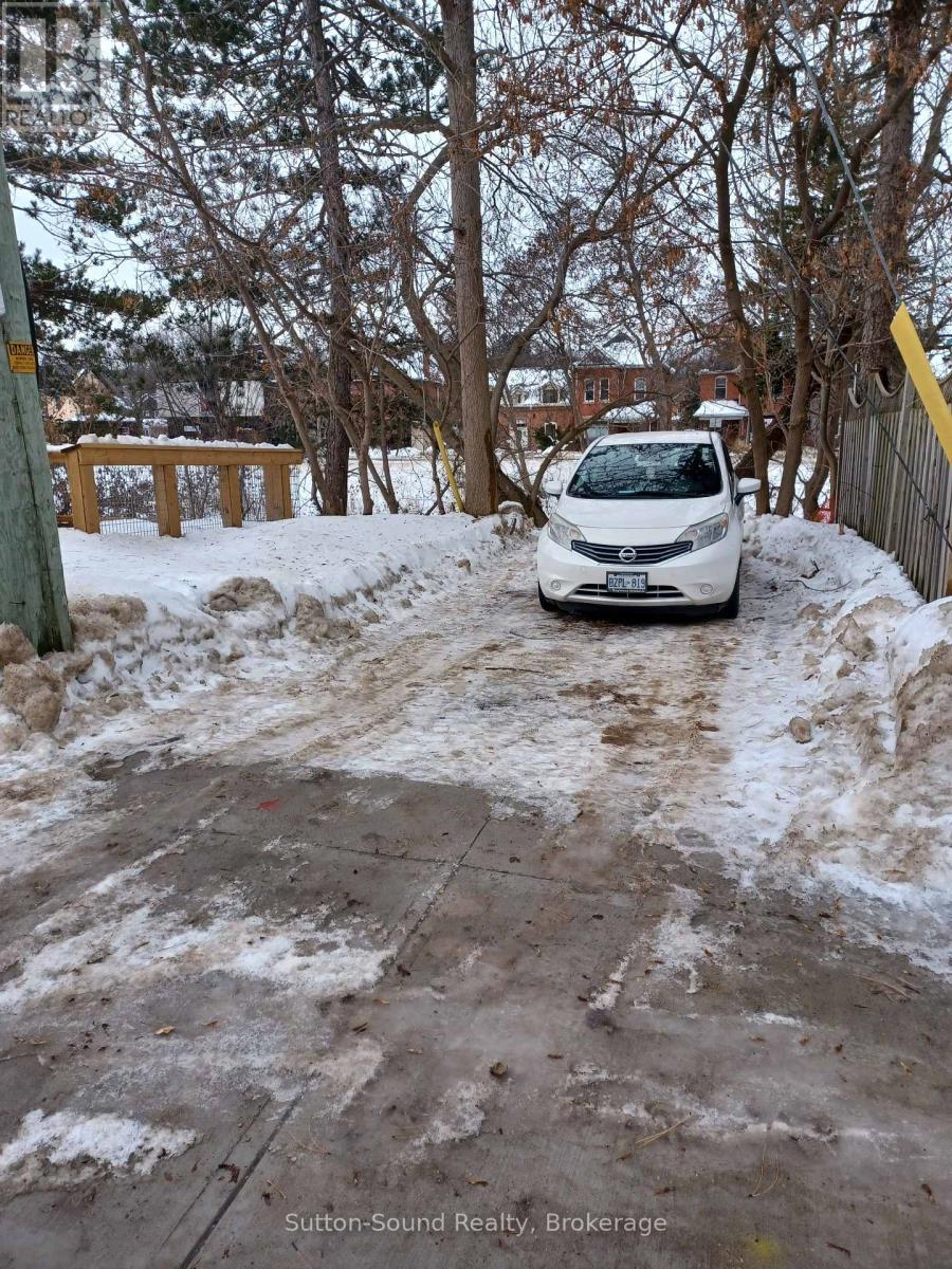 X 1St Avenue E, Owen Sound, ON