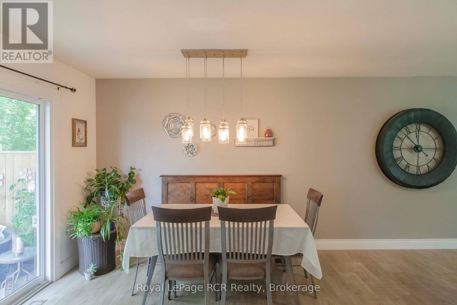 202122 21 Highway, Georgian Bluffs, ON