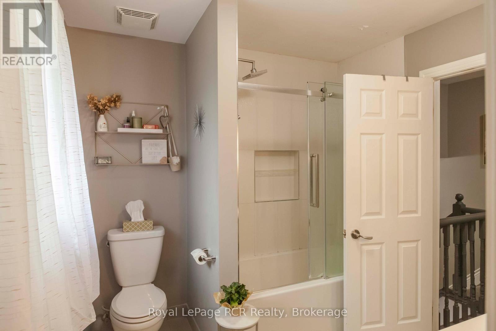 202122 21 Highway, Georgian Bluffs, ON