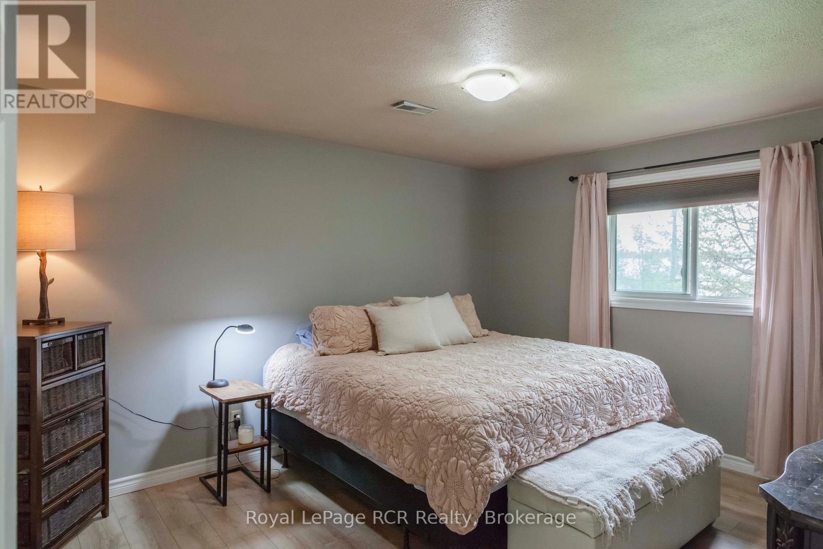 202122 21 Highway, Georgian Bluffs, ON