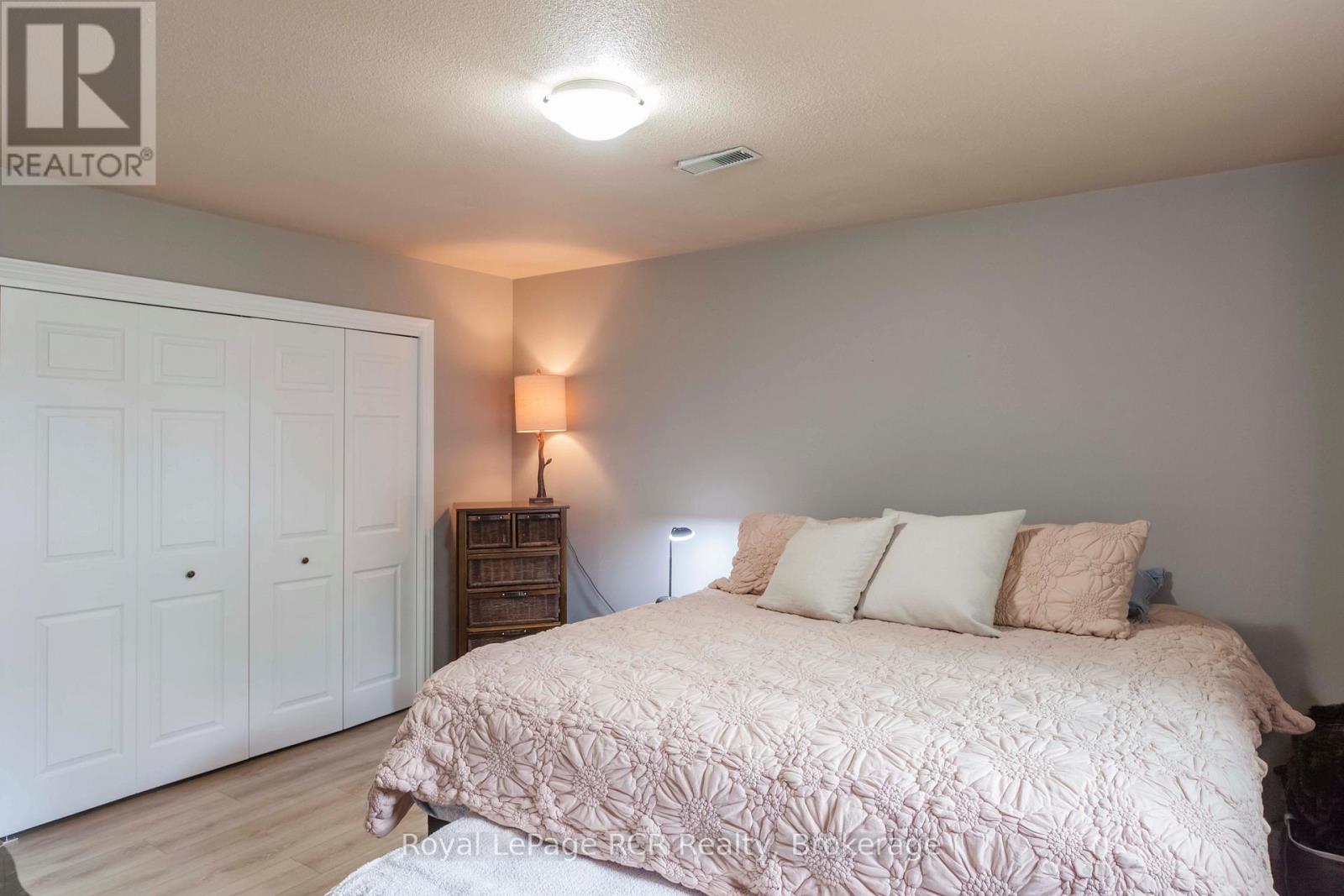 202122 21 Highway, Georgian Bluffs, ON