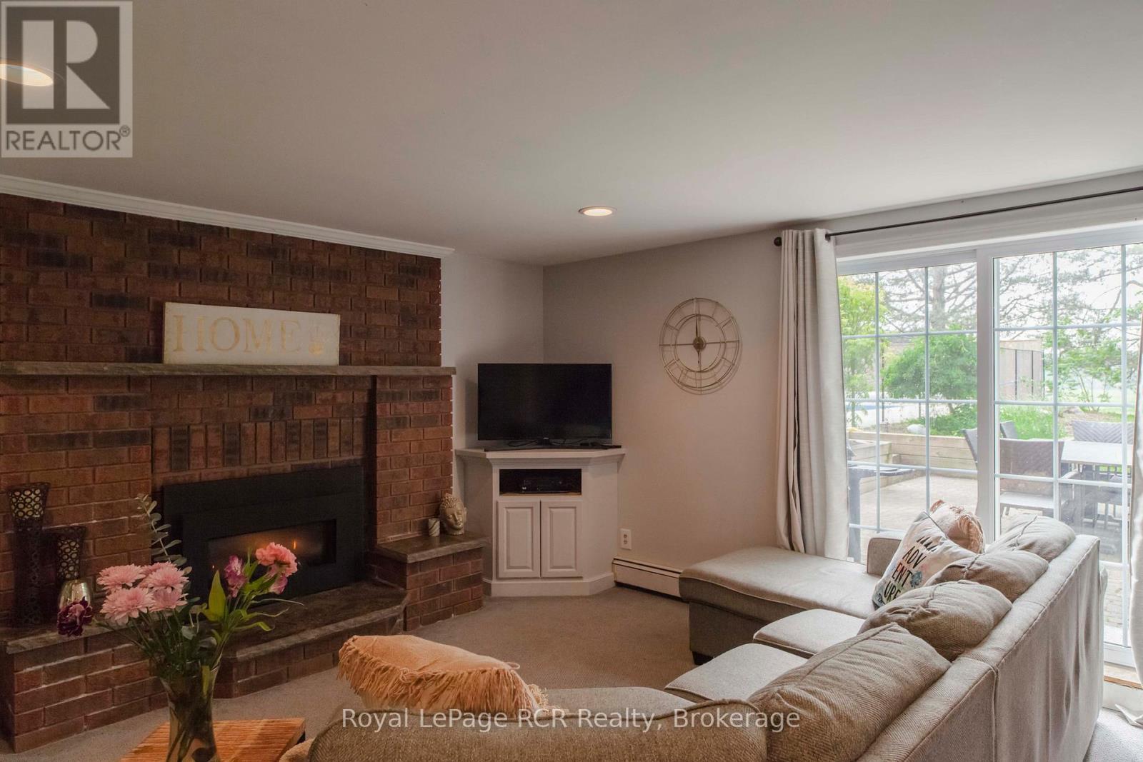 202122 21 Highway, Georgian Bluffs, ON