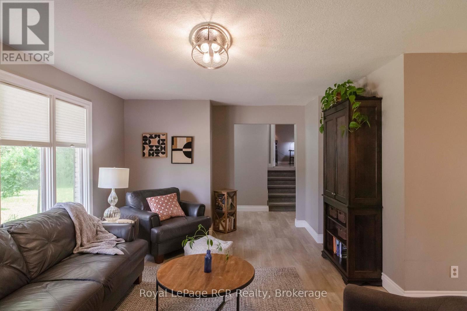 202122 21 Highway, Georgian Bluffs, ON