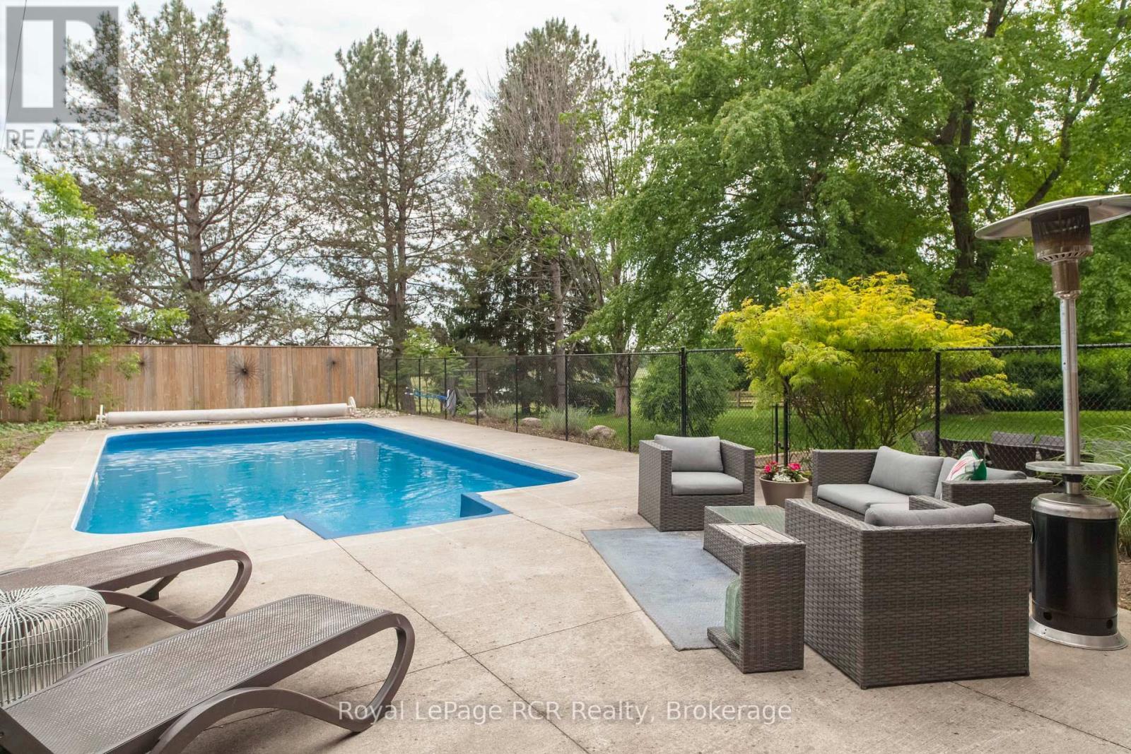 202122 21 Highway, Georgian Bluffs, ON