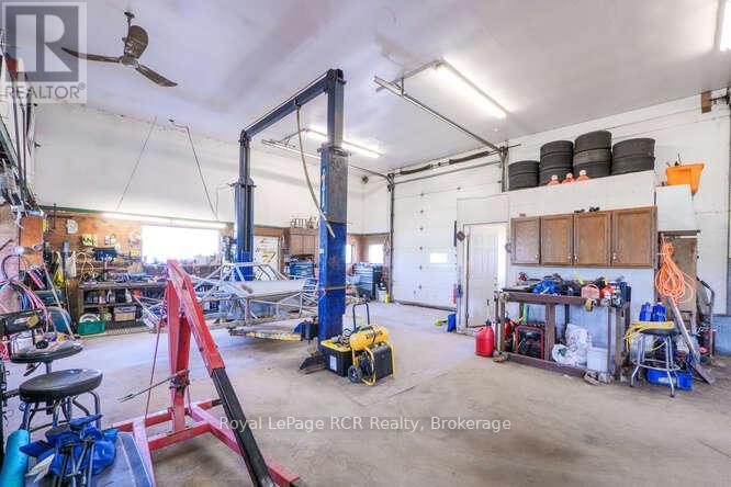 202122 21 Highway, Georgian Bluffs, ON