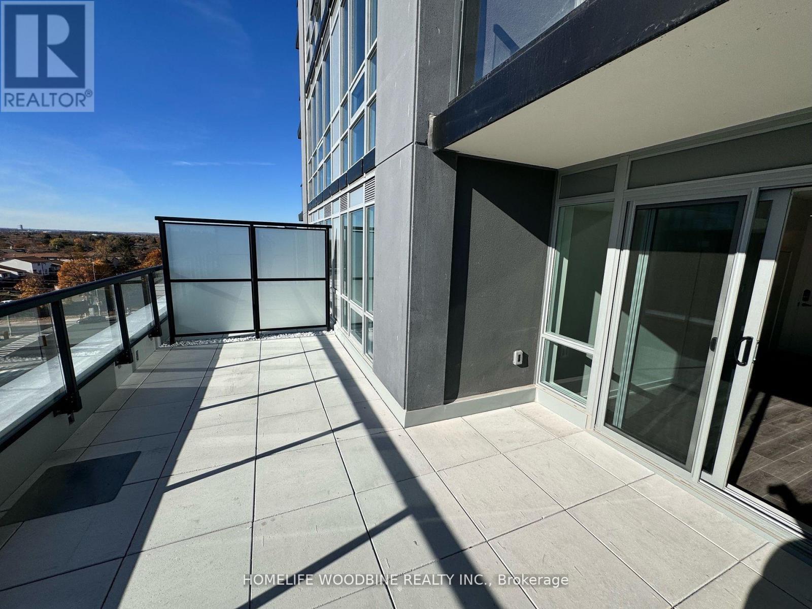 713 - 225 Malta Avenue, Brampton, ON - Outdoor With Exterior