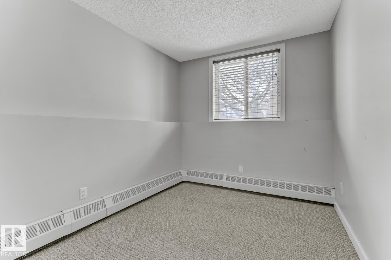 #108 14808 26 St Nw, Edmonton, AB - Indoor Photo Showing Other Room