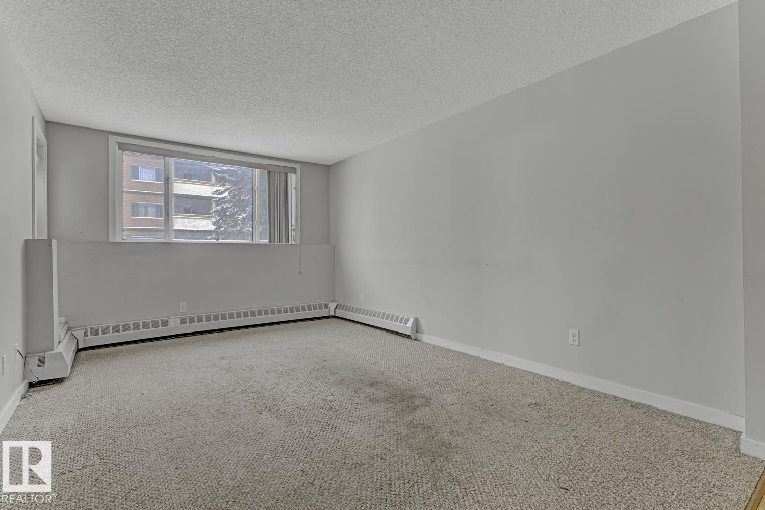 #108 14808 26 St Nw, Edmonton, AB - Indoor Photo Showing Other Room