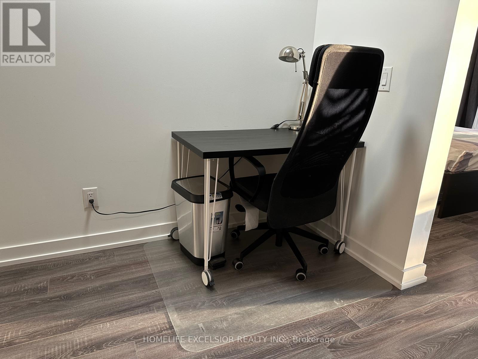 1112 - 20 Edward Street, Toronto, ON - Indoor