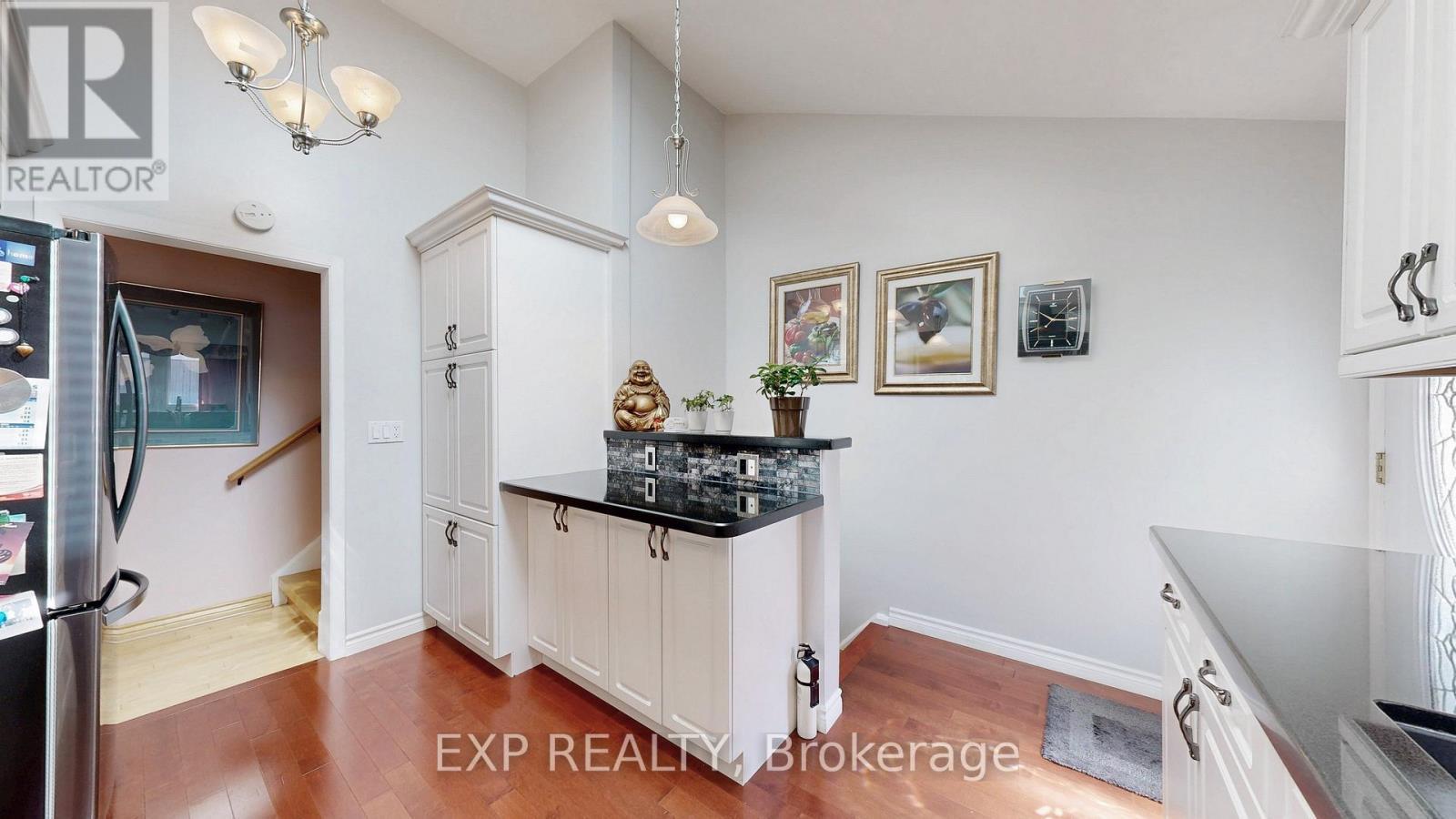 6 Abbottswood Road, Toronto, ON - Indoor Photo Showing Other Room