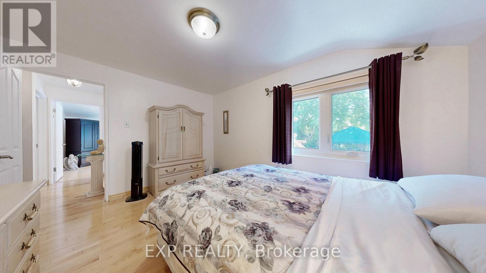 6 Abbottswood Road, Toronto, ON - Indoor Photo Showing Bedroom