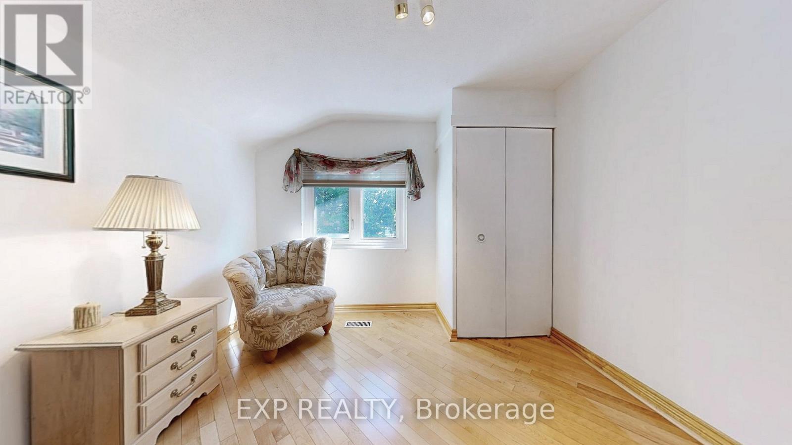 6 Abbottswood Road, Toronto, ON - Indoor Photo Showing Other Room