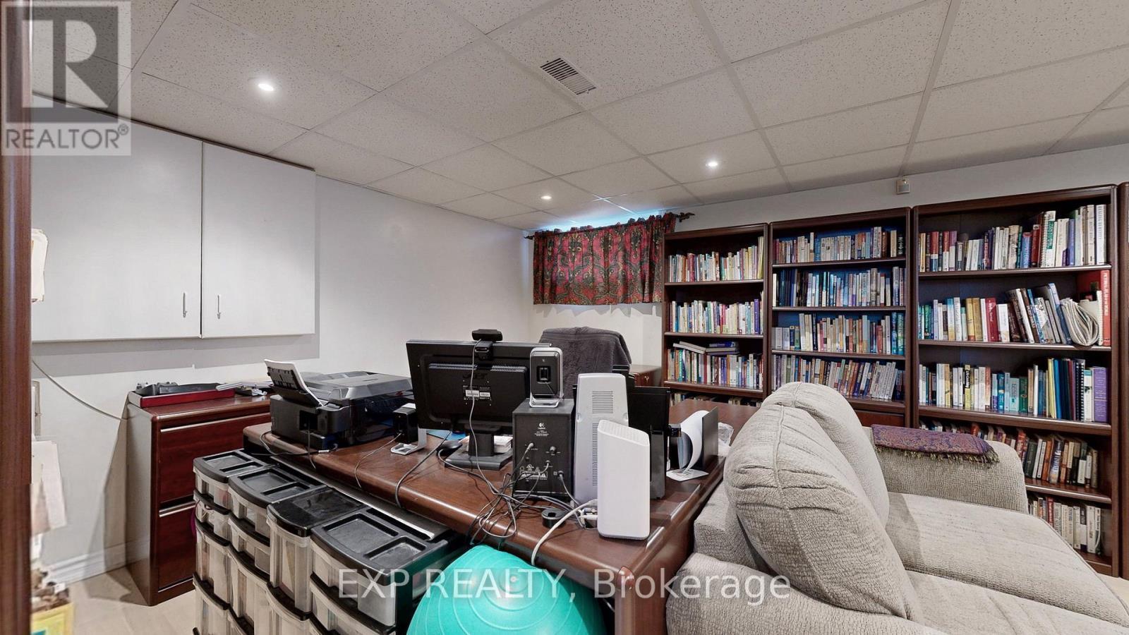6 Abbottswood Road, Toronto, ON - Indoor Photo Showing Office