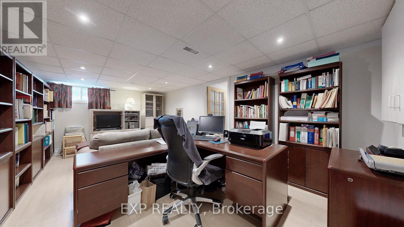 6 Abbottswood Road, Toronto, ON - Indoor Photo Showing Office