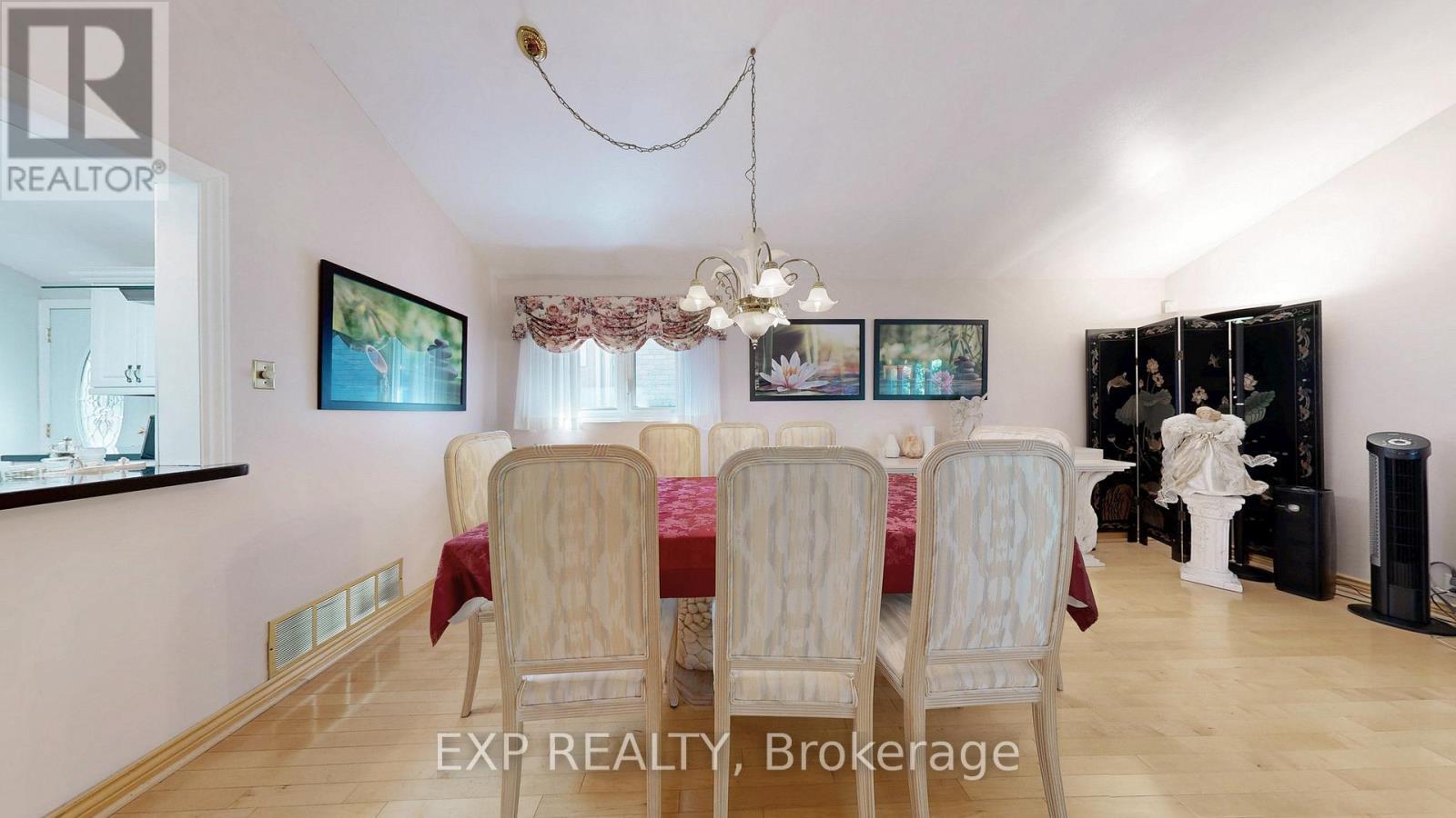 6 Abbottswood Road, Toronto, ON - Indoor