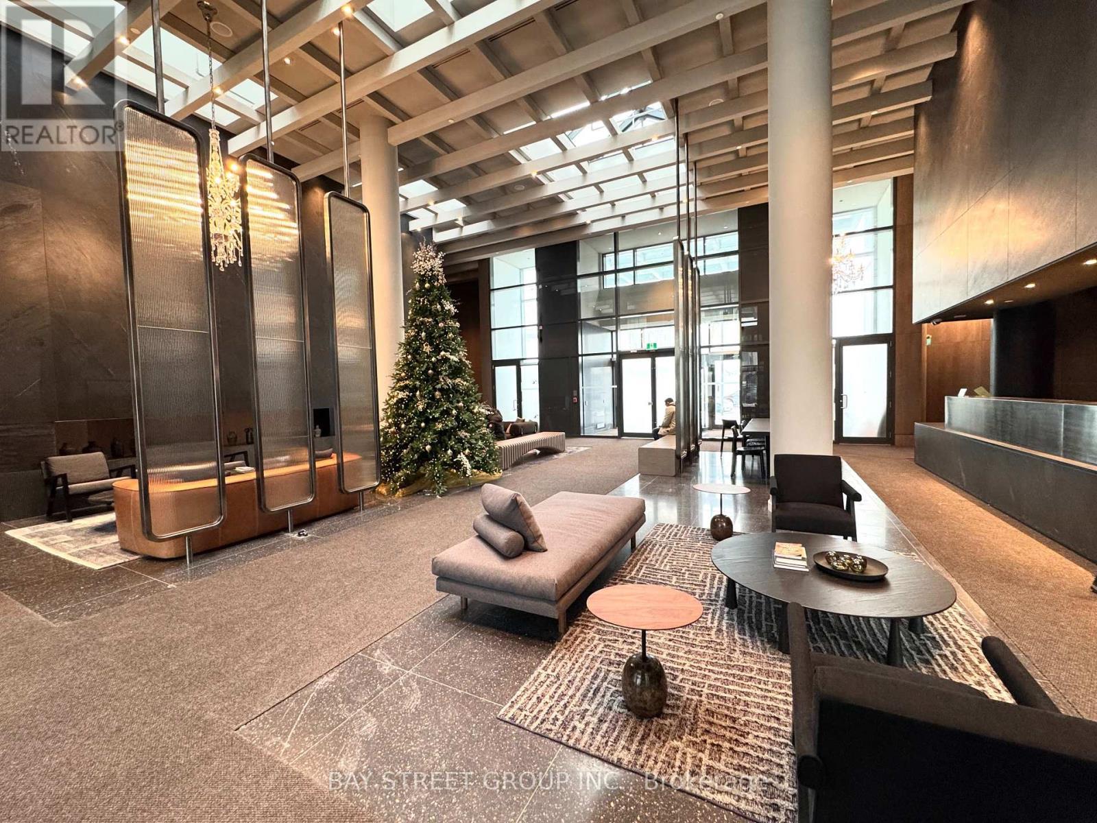 4601 - 8 Interchange Way, Vaughan, ON - Indoor With Fireplace