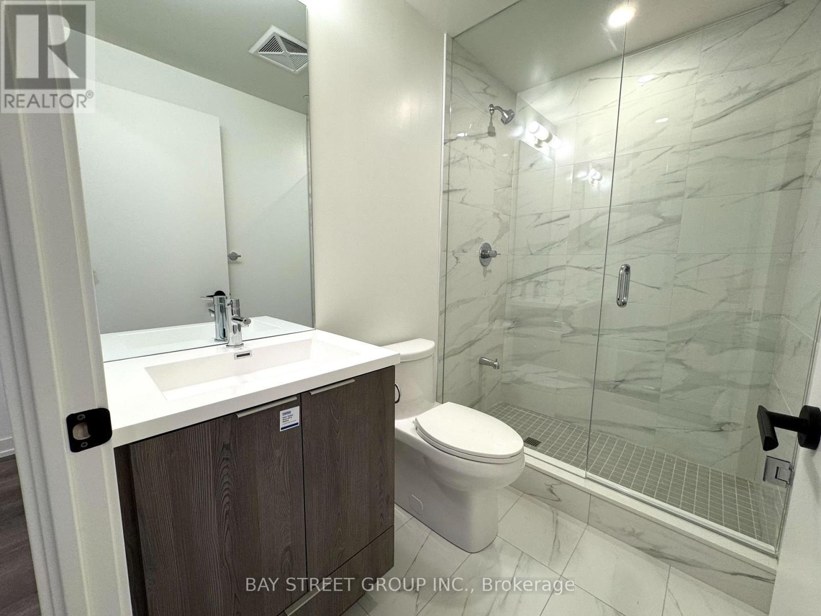 4601 - 8 Interchange Way, Vaughan, ON - Indoor Photo Showing Bathroom