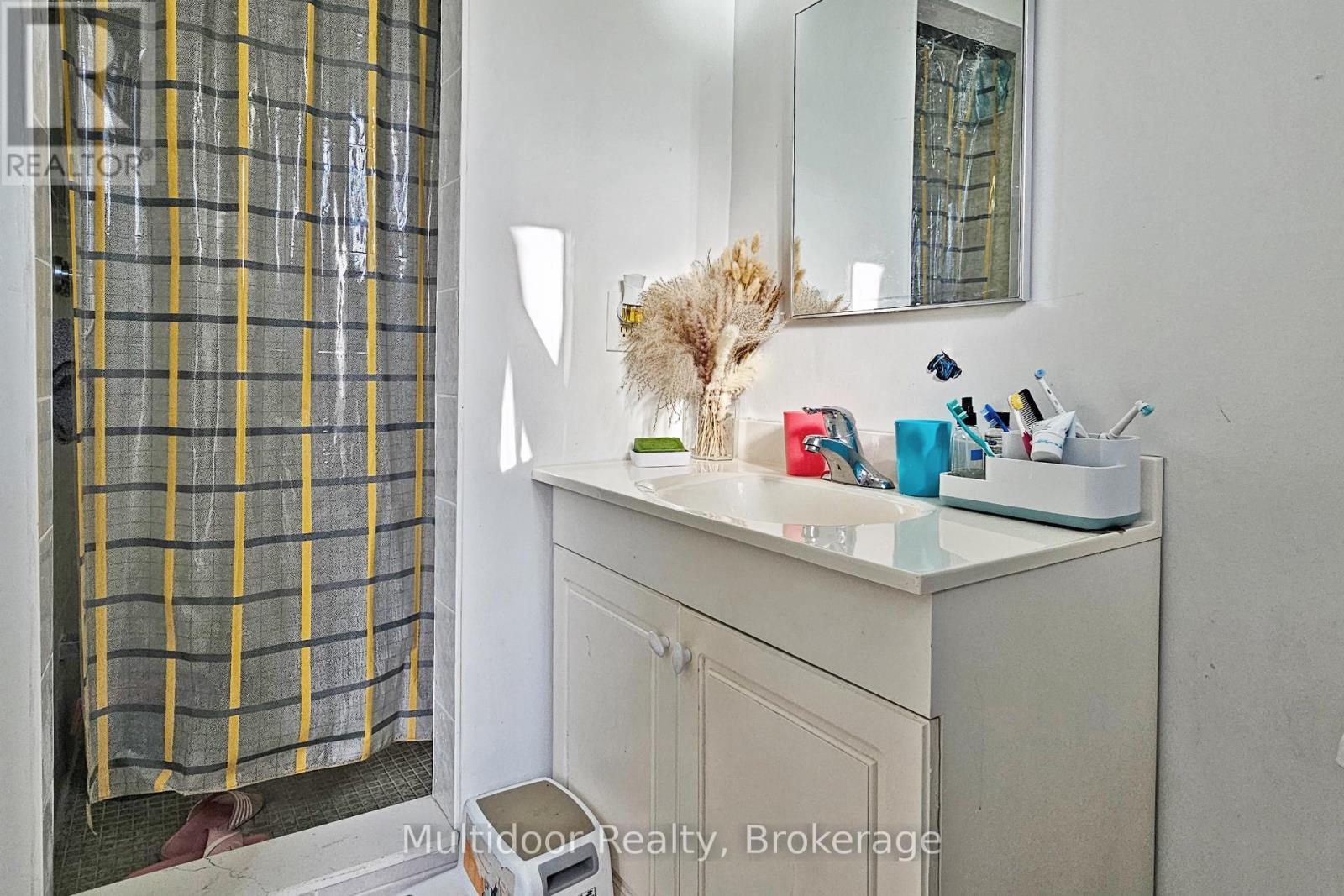 2594 Privet Court, Mississauga, ON - Indoor