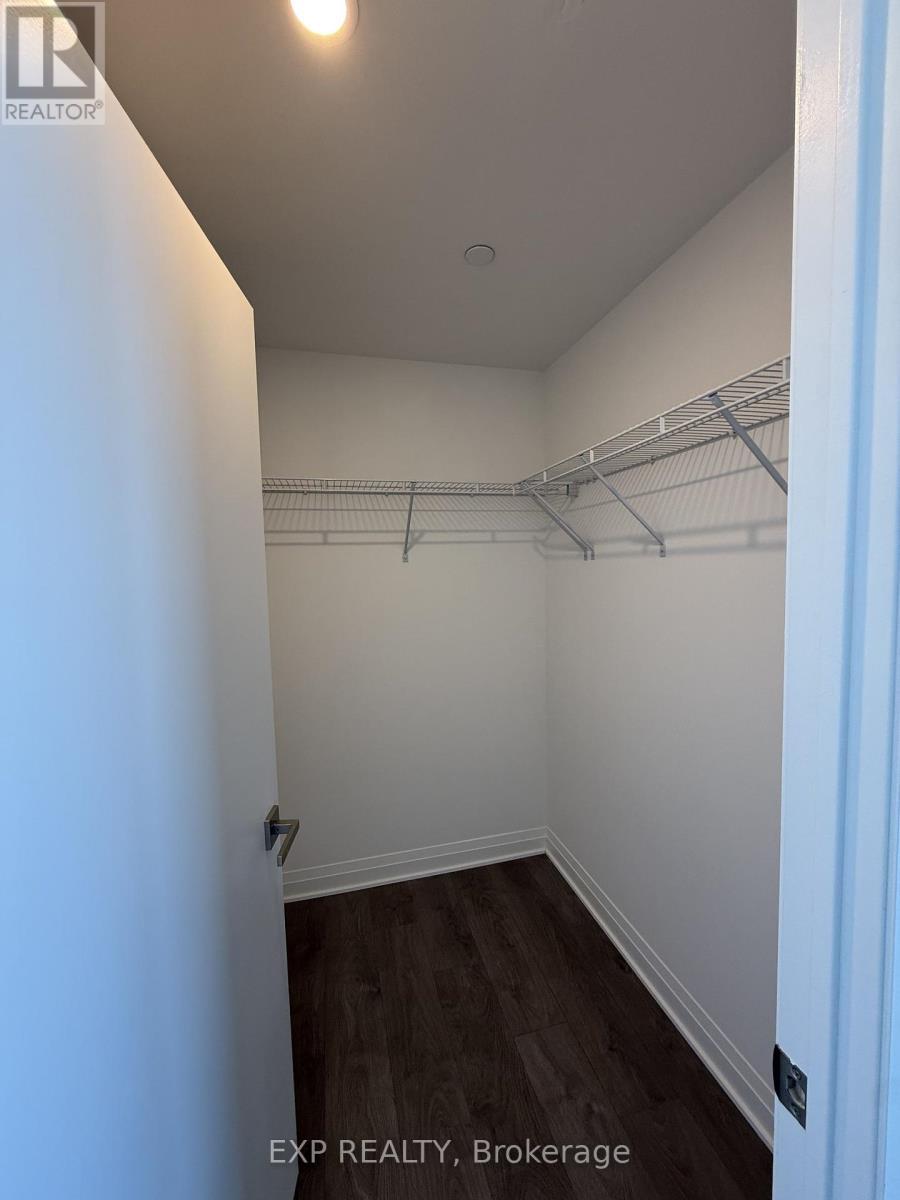 4407 - 4015 The Exchange Street, Mississauga, ON - Indoor With Storage