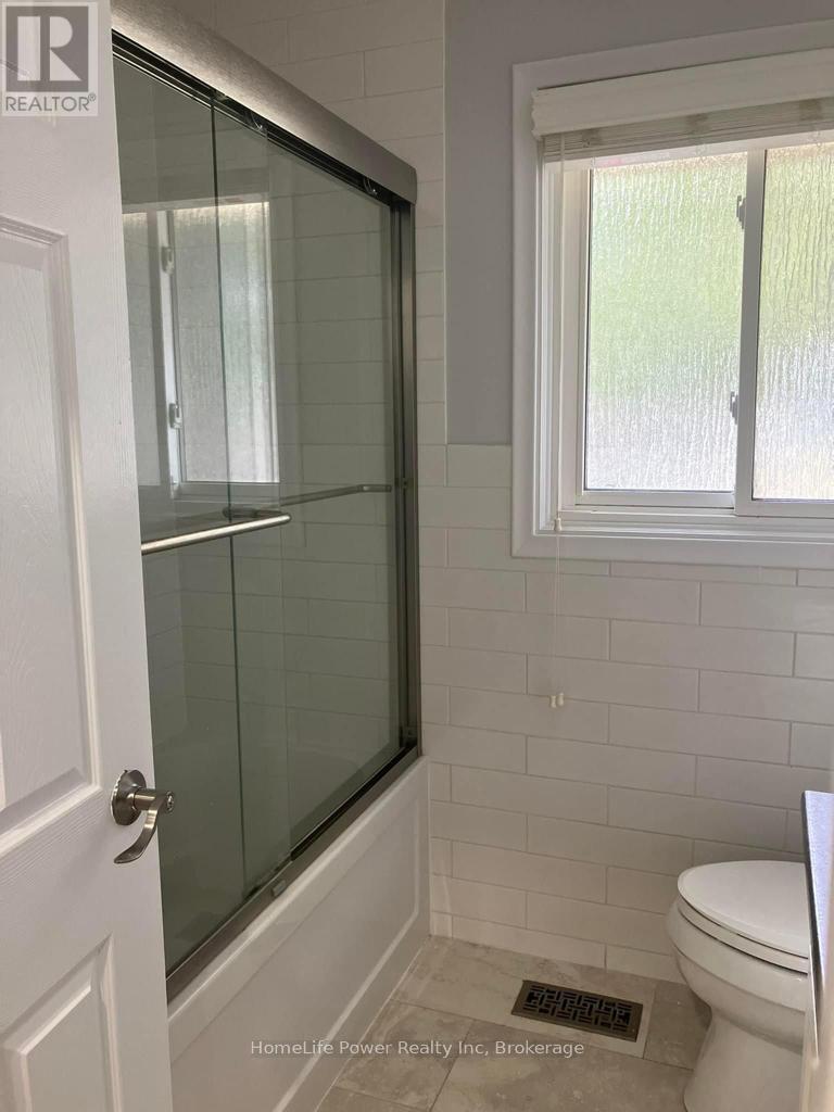 50 June Avenue, Guelph (Riverside Park), ON - Indoor Photo Showing Bathroom