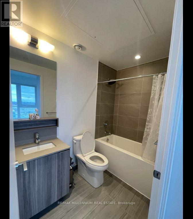 2006 - 898 Portage Parkway, Vaughan, ON - Indoor Photo Showing Bathroom