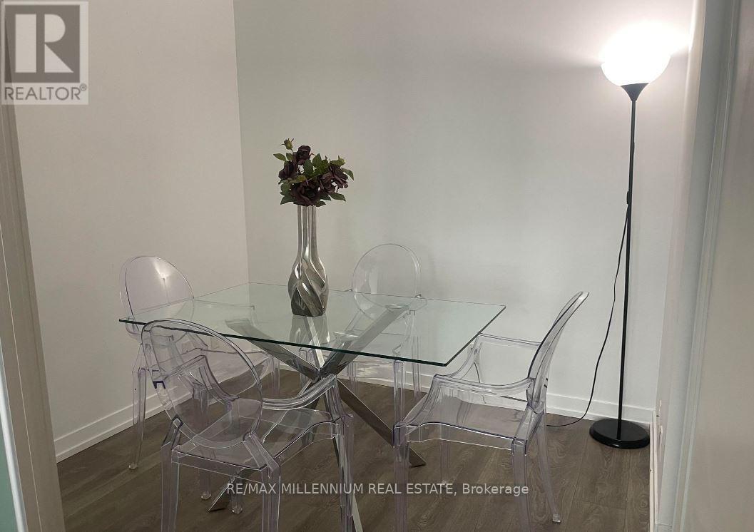 2006 - 898 Portage Parkway, Vaughan, ON - Indoor Photo Showing Dining Room