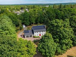 156 Brown Street Berwick, NS B0N 1T0