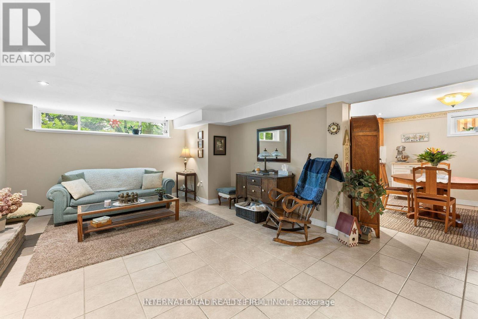 Basement Apt - 46 Johnson Road, Aurora, ON - Indoor