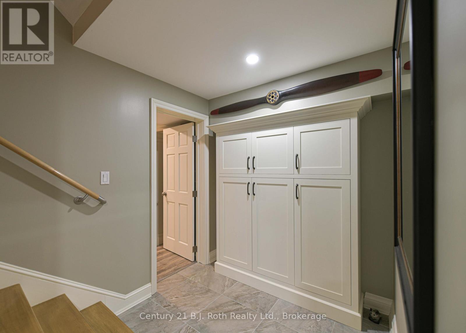 3255 10 Line N, Oro-Medonte, ON - Indoor Photo Showing Other Room