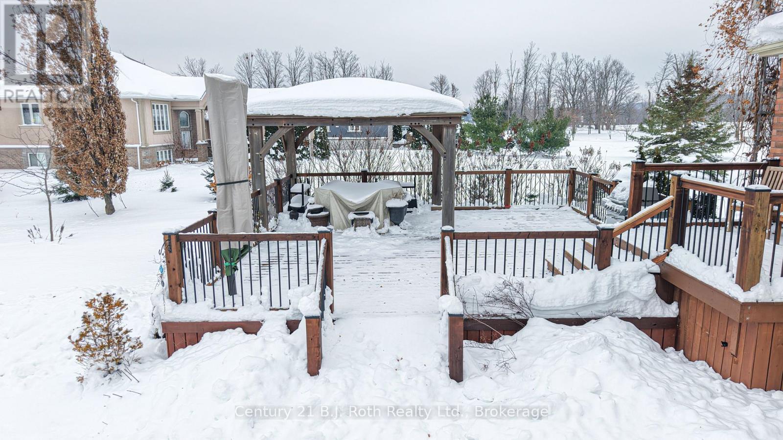 3255 10 Line N, Oro-Medonte, ON - Outdoor With Deck Patio Veranda