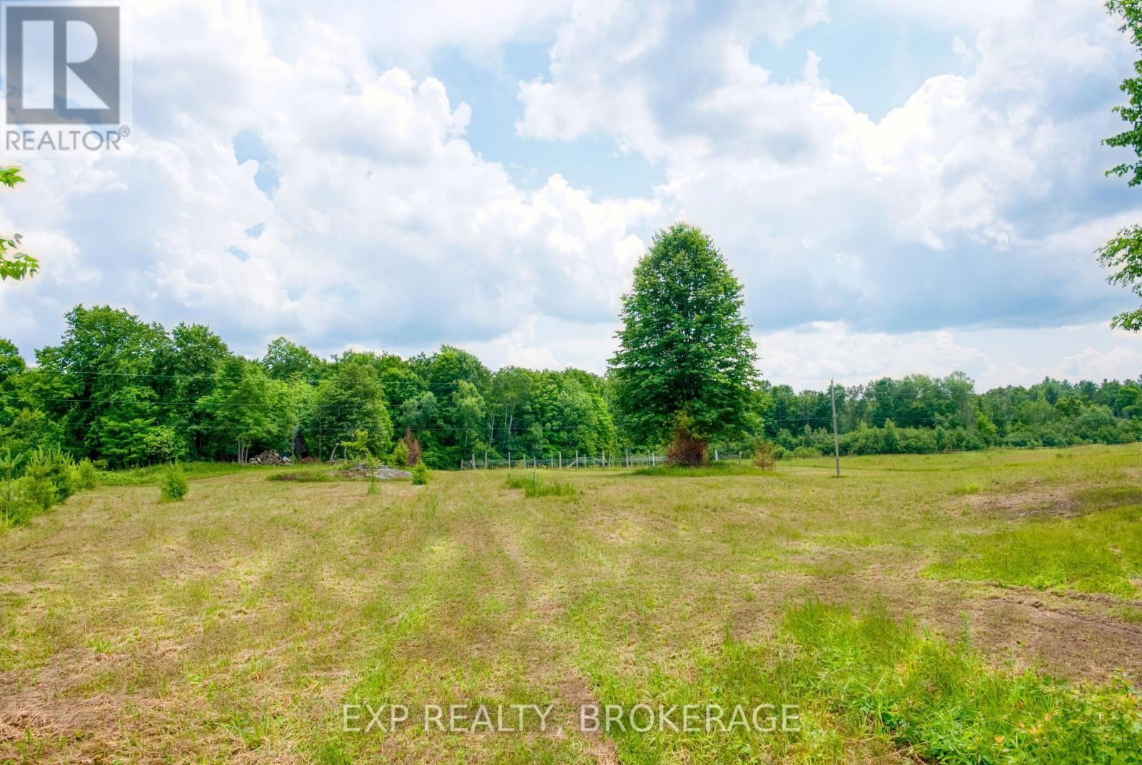 2260 Fifth Lake Road, Frontenac (Frontenac Centre), ON