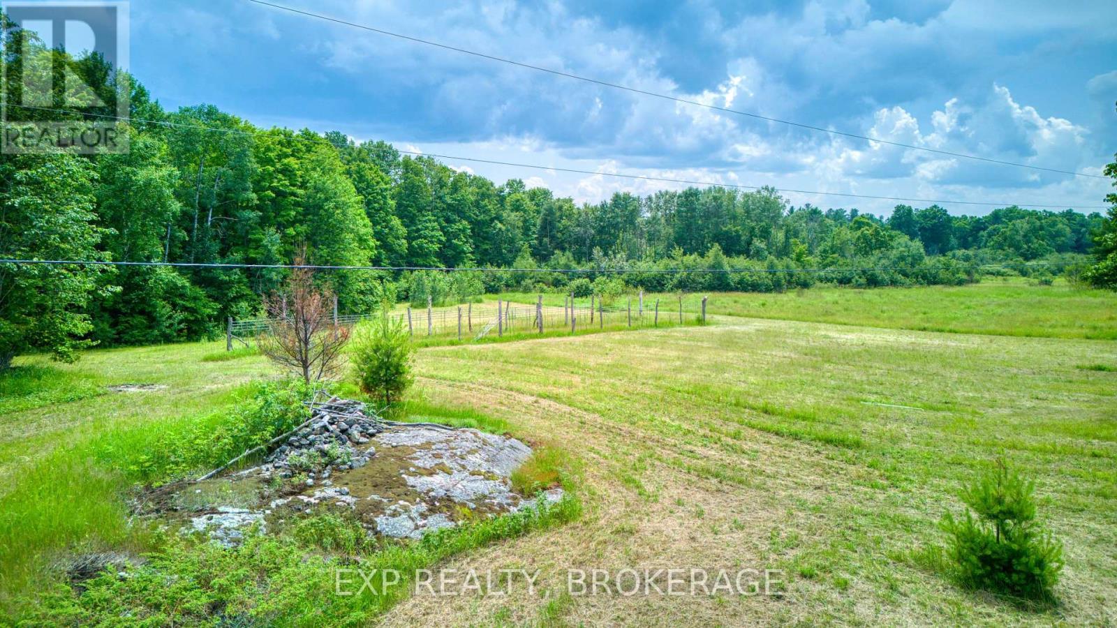 2260 Fifth Lake Road, Frontenac (Frontenac Centre), ON