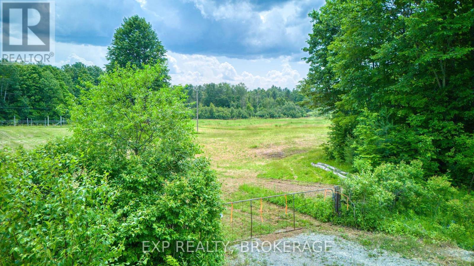 2260 Fifth Lake Road, Frontenac (Frontenac Centre), ON