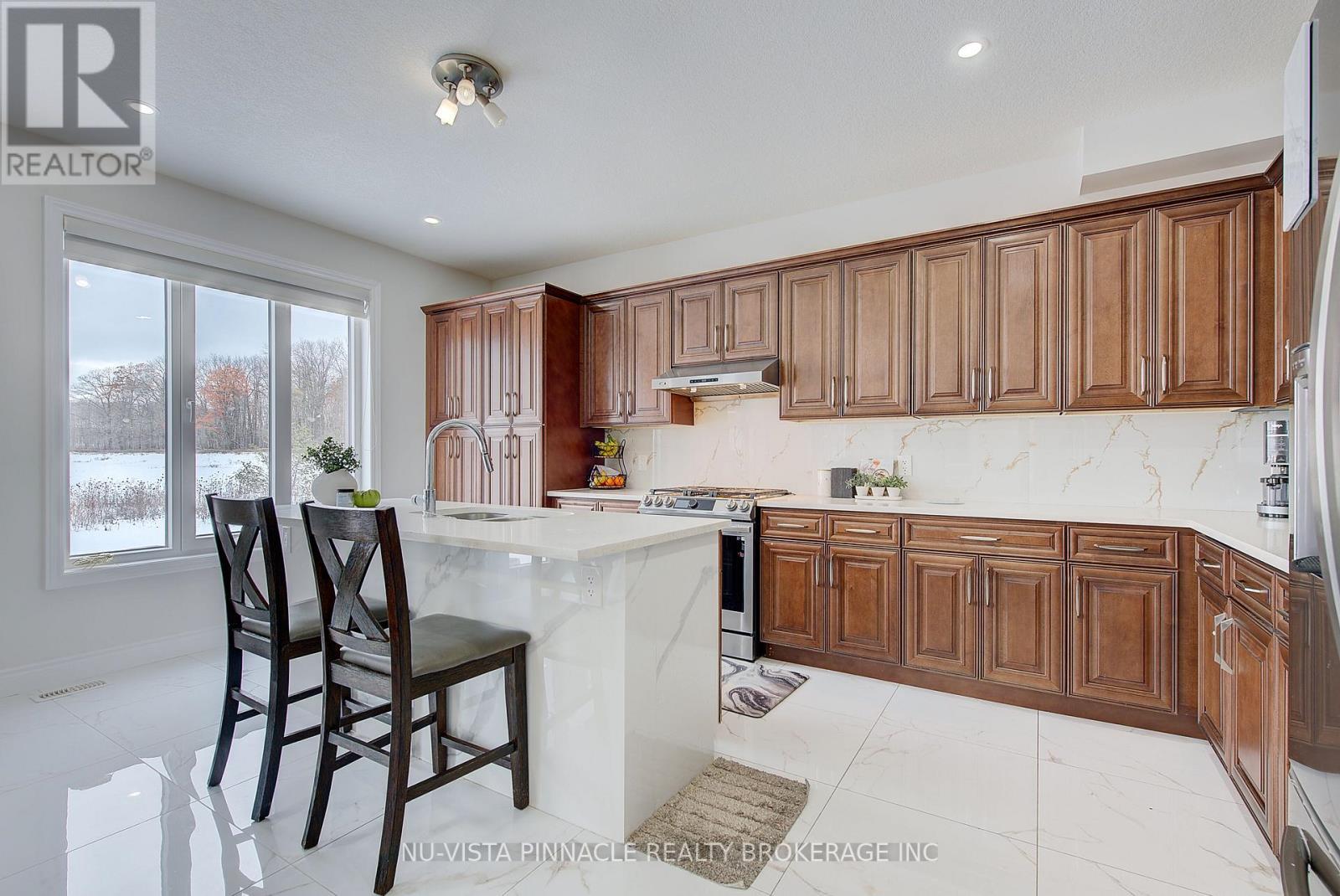 2232 Tripp Drive, London South (South V), ON - Indoor Photo Showing Kitchen