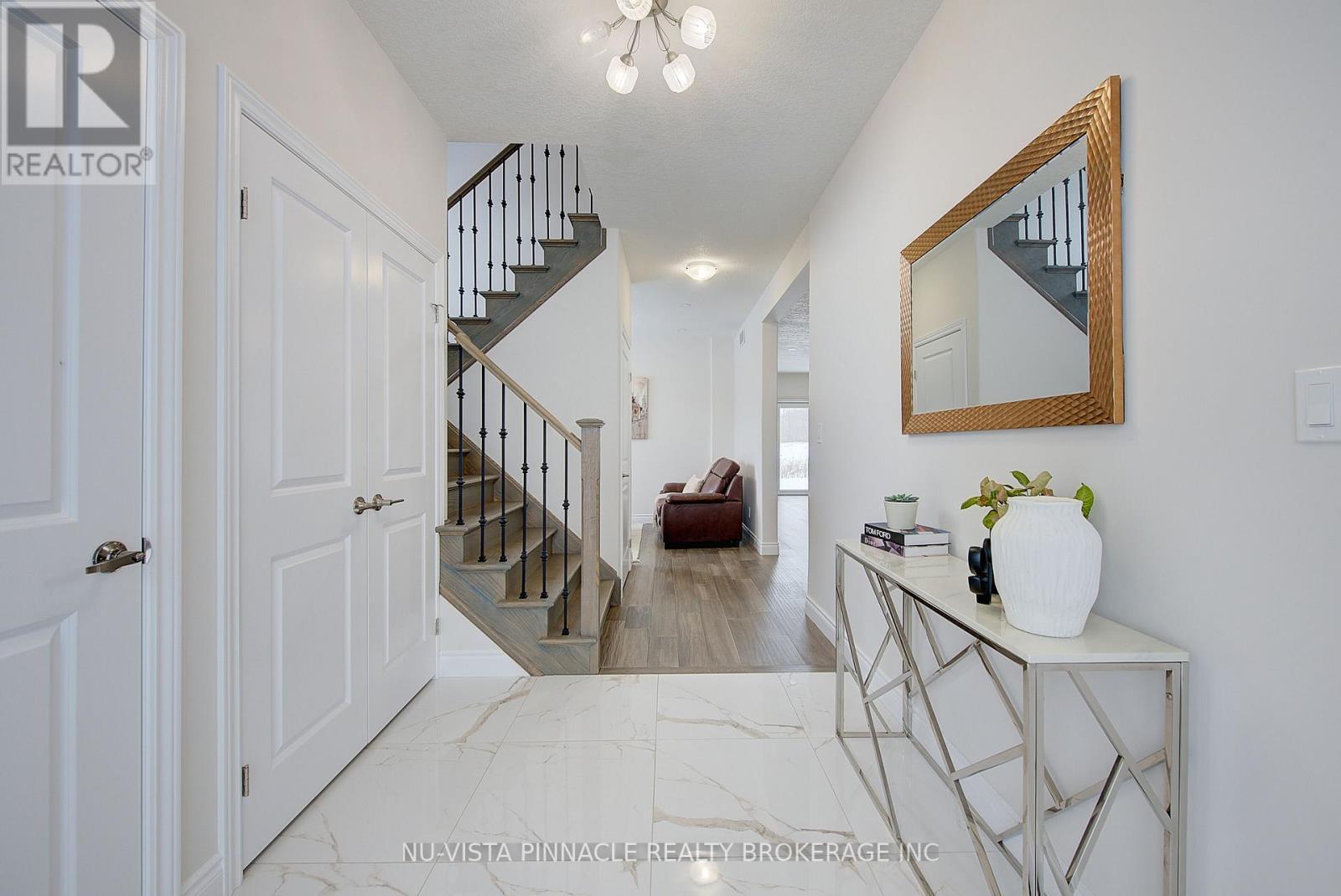 2232 Tripp Drive, London South (South V), ON - Indoor Photo Showing Other Room