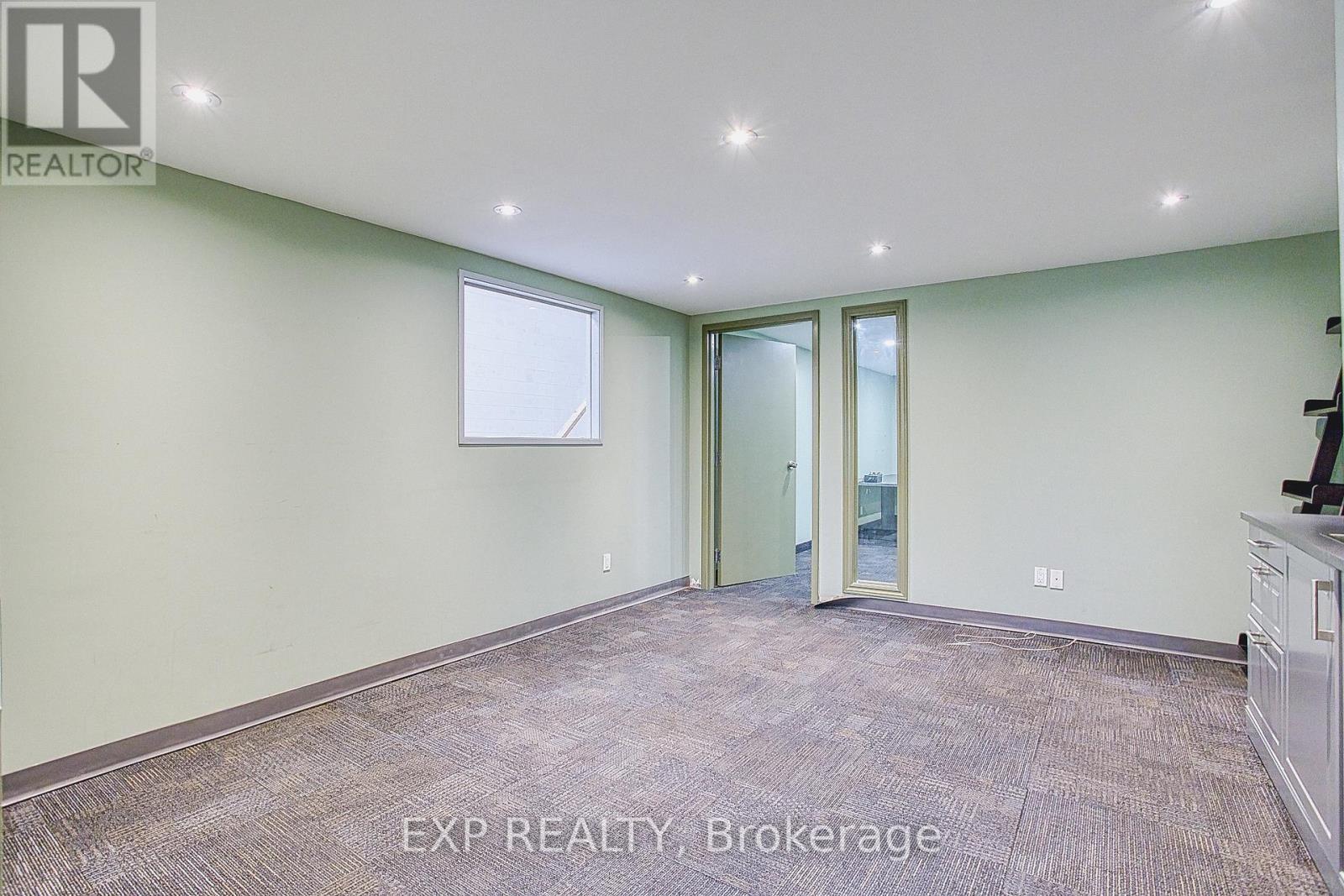 5 - 31 Bigwin Road, Hamilton, ON