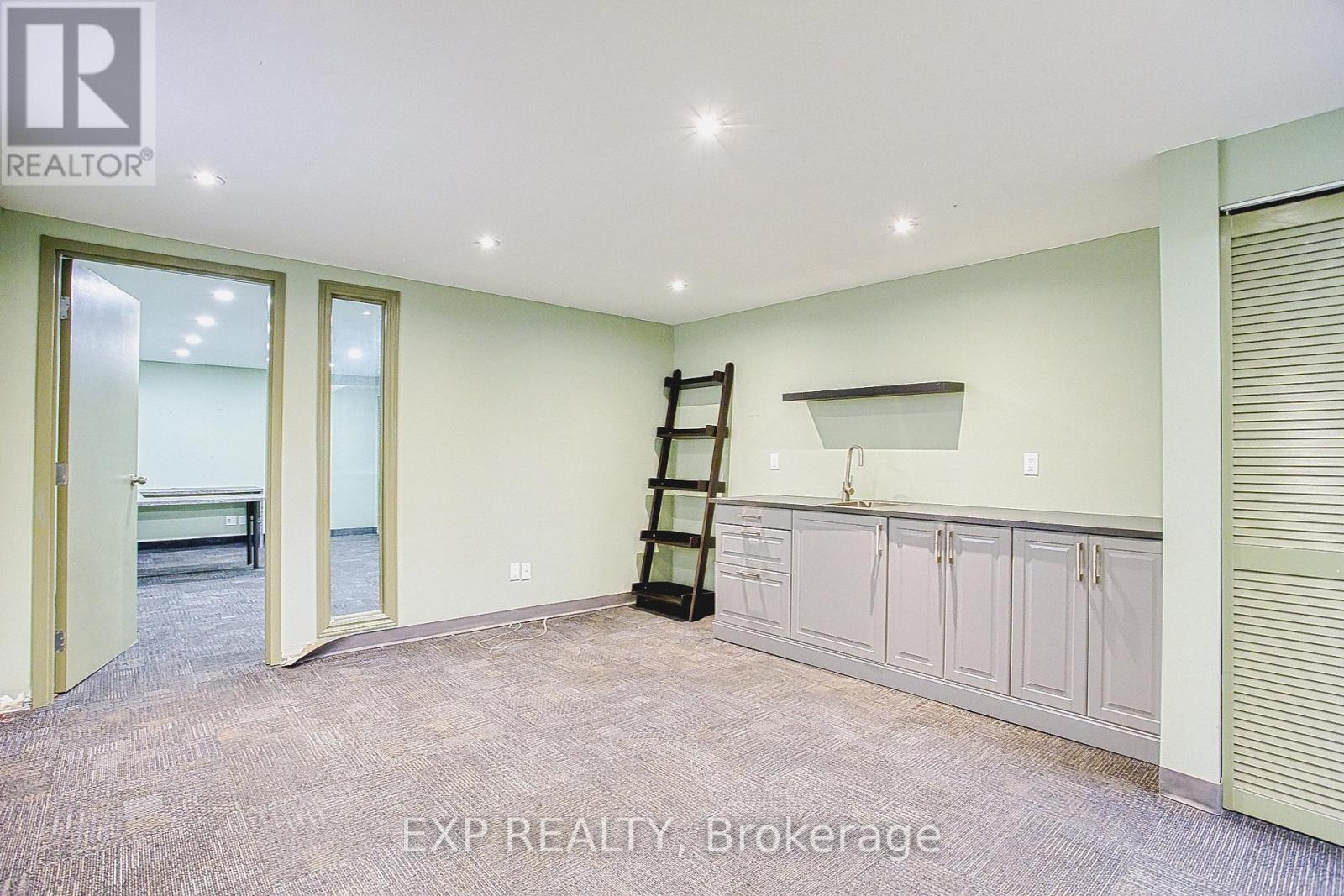 5 - 31 Bigwin Road, Hamilton, ON