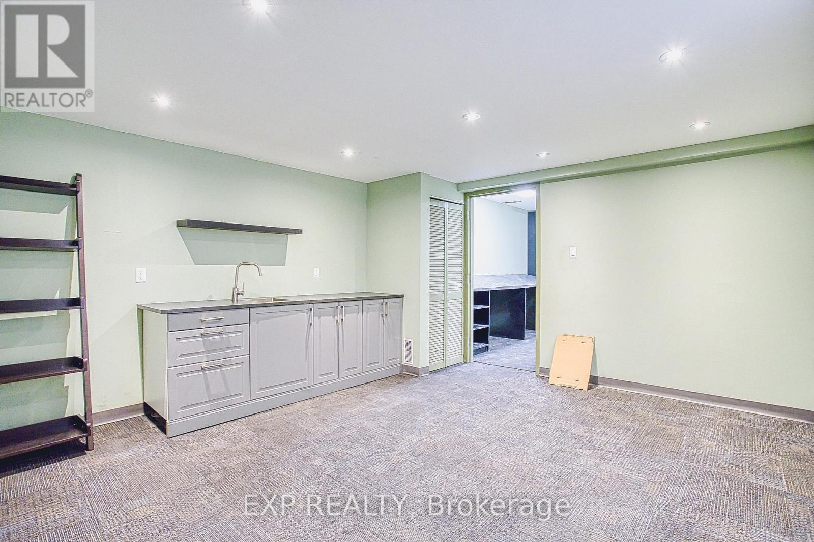 5 - 31 Bigwin Road, Hamilton, ON