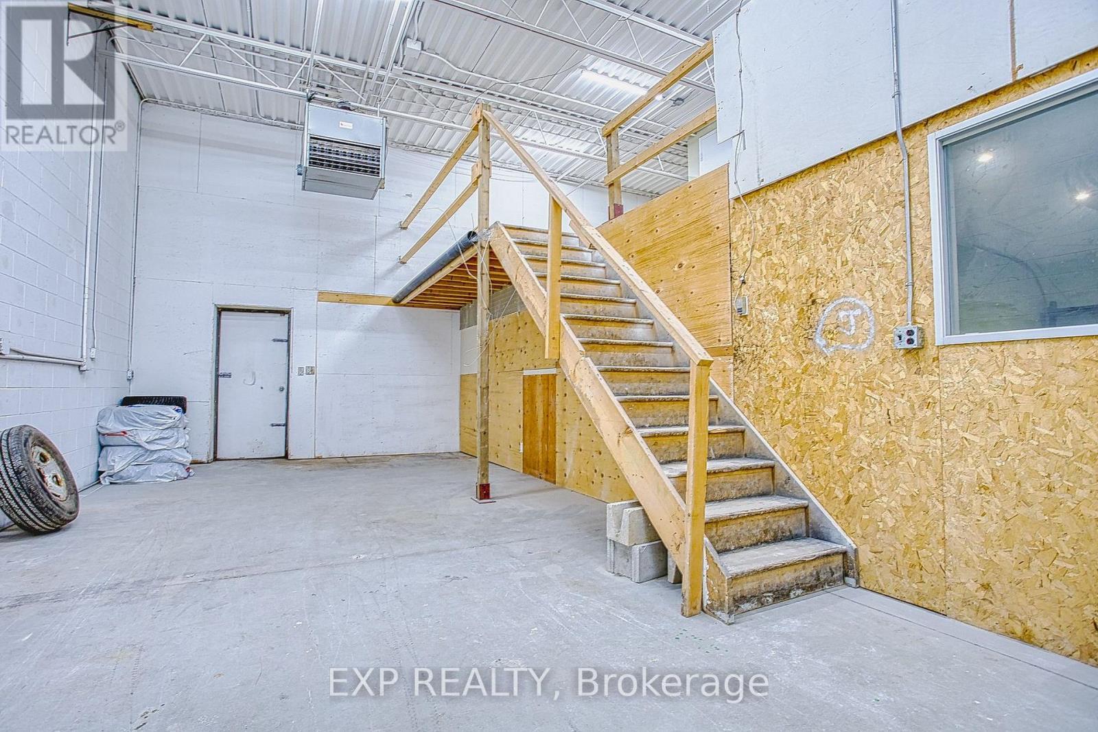 5 - 31 Bigwin Road, Hamilton, ON