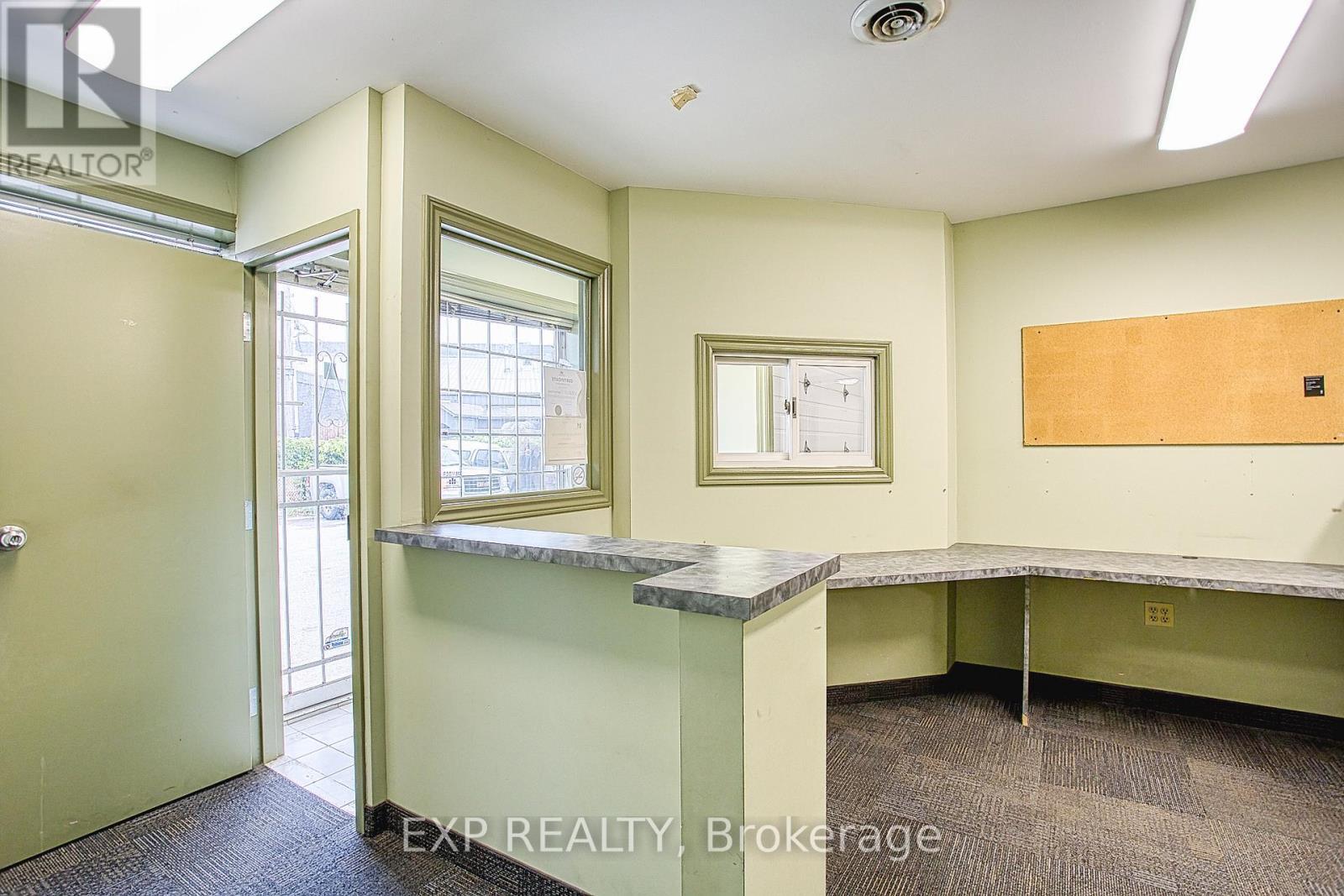 5 - 31 Bigwin Road, Hamilton, ON