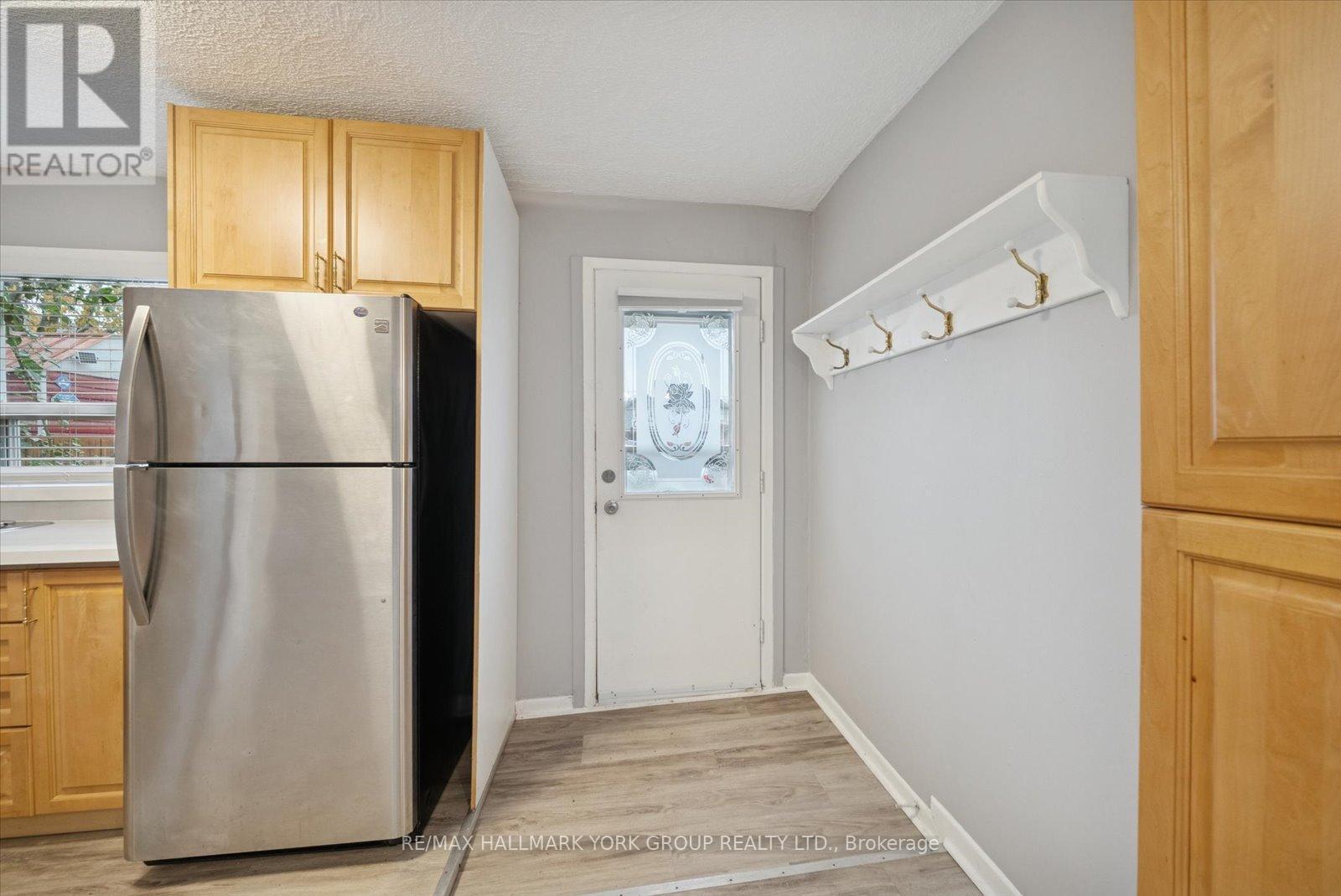 116A High Street, Georgina, ON - Indoor