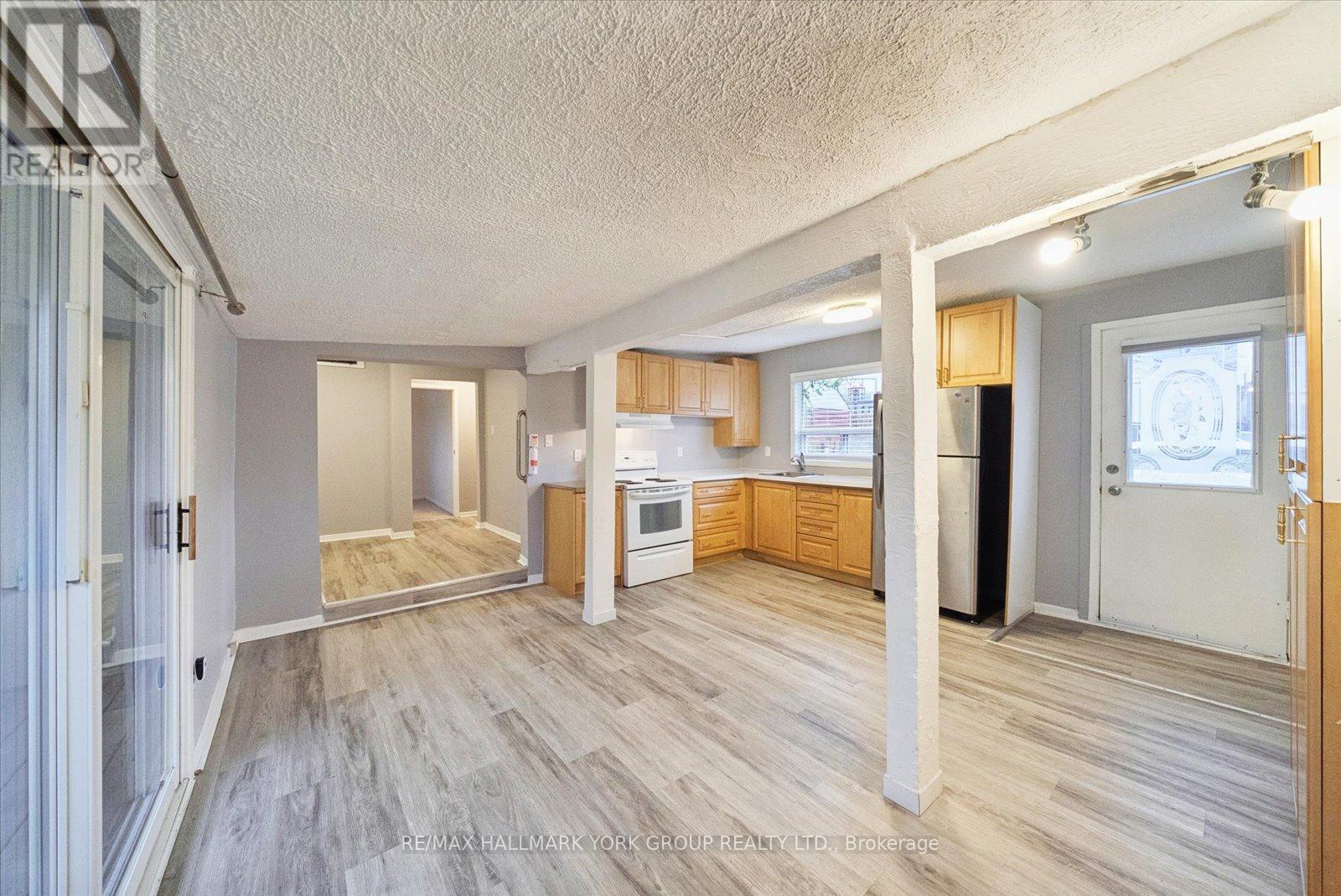 116A High Street, Georgina, ON - Indoor