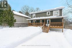 104 KNOX ROAD E Wasaga Beach, ON L9Z 2T5