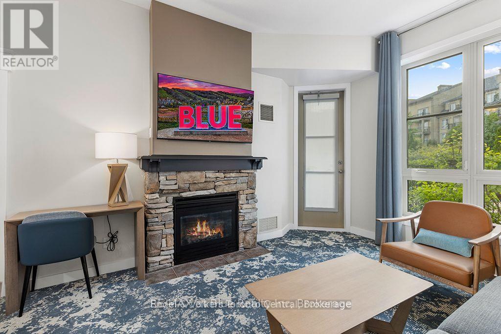 142 - 170 Jozo Weider Boulevard, Blue Mountains, ON - Indoor Photo Showing Living Room With Fireplace