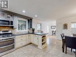 Open concept - 966 ft2 on main -