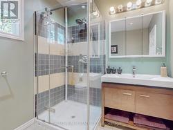 3 pc upgraded bath -