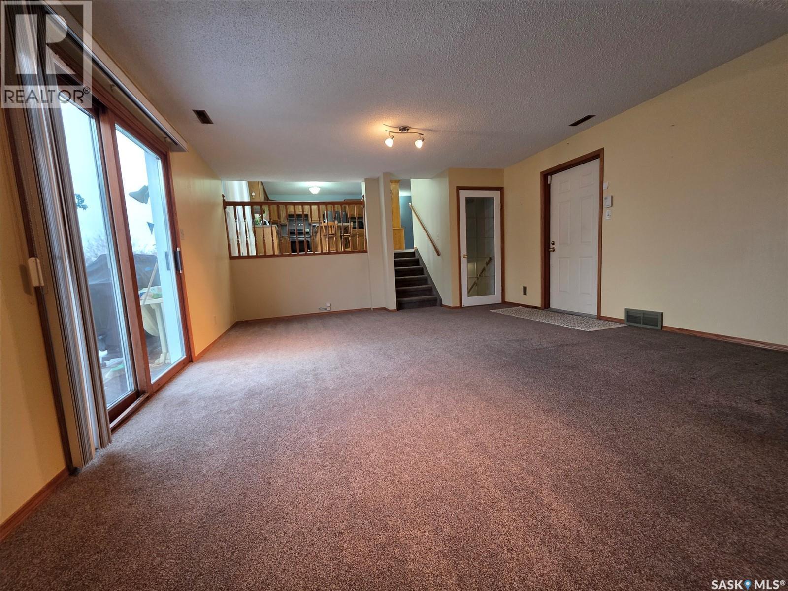 353 Walsh Trail, Swift Current, SK - Indoor Photo Showing Other Room