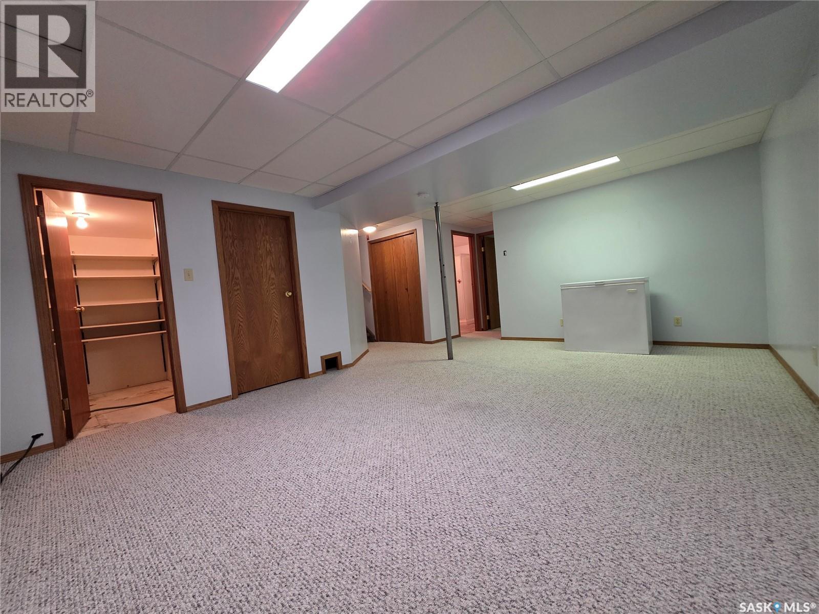 353 Walsh Trail, Swift Current, SK - Indoor Photo Showing Other Room